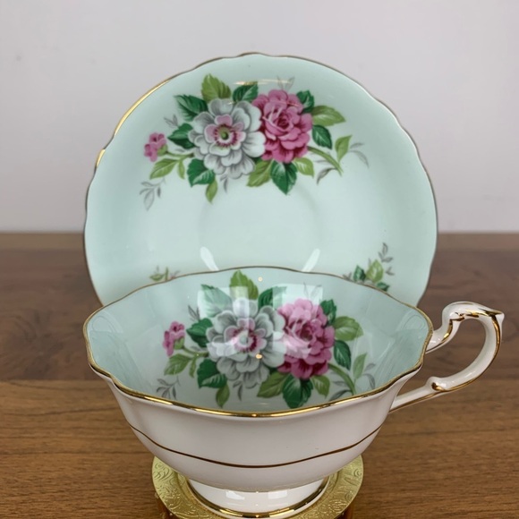 Paragon Teacup Saucer Set Mint Green Red White Roses Single Warrant Bone China - Picture 3 of 15
